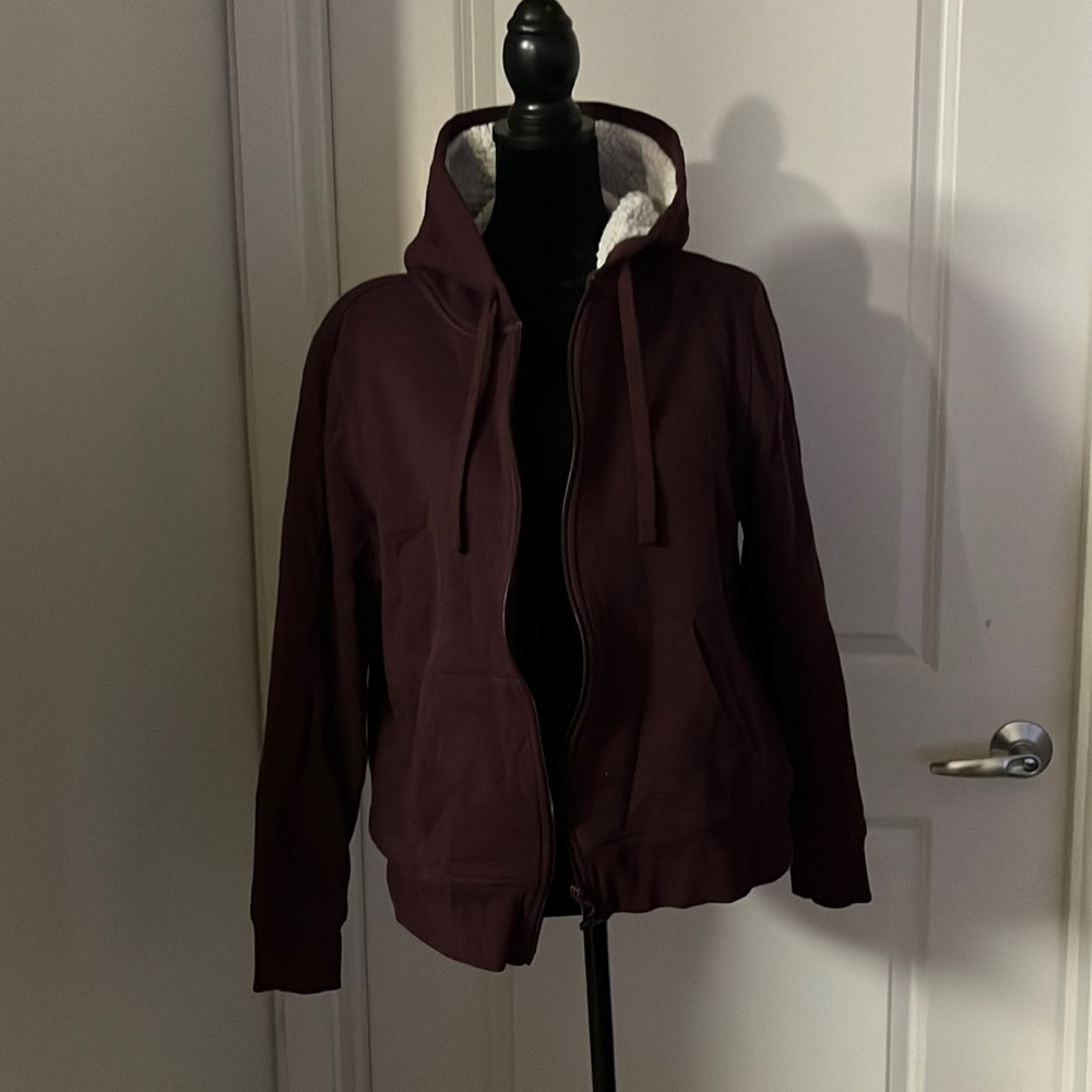 Amazon essentials size M faux shearling lined hoodie